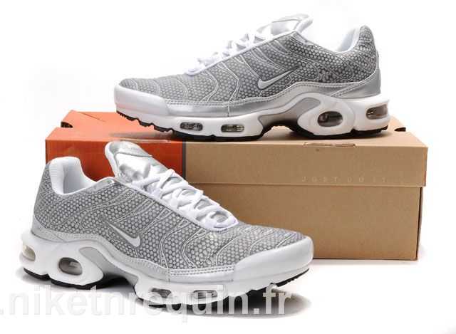 air tn grise empeigne noire vendait des chaussures (2)